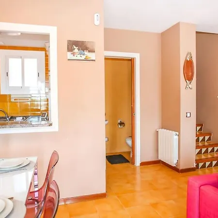Cl11 Townhouse With Sea Views Holiday home