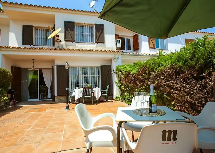 Casa vacanze Cl11 Townhouse With Sea Views *